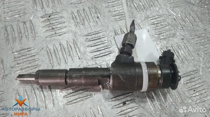 Форсунка Peugeot 206 рест. 2006 0445110135