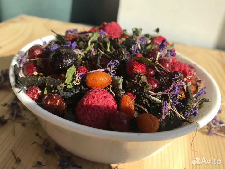 Иван-чай 1кг с ягодами и травами, натуральный