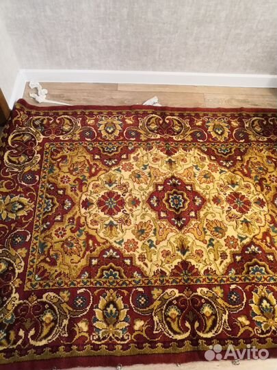 Ковер шерстяной