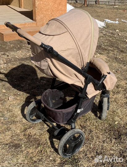 Прогулочная коляска babyton trio