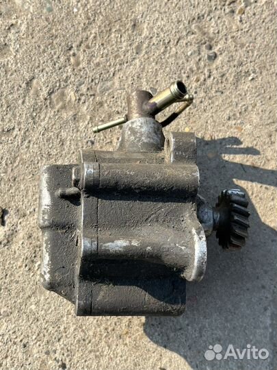 Насос вакуумный на 4м41 Митцубиси Паджеро 3