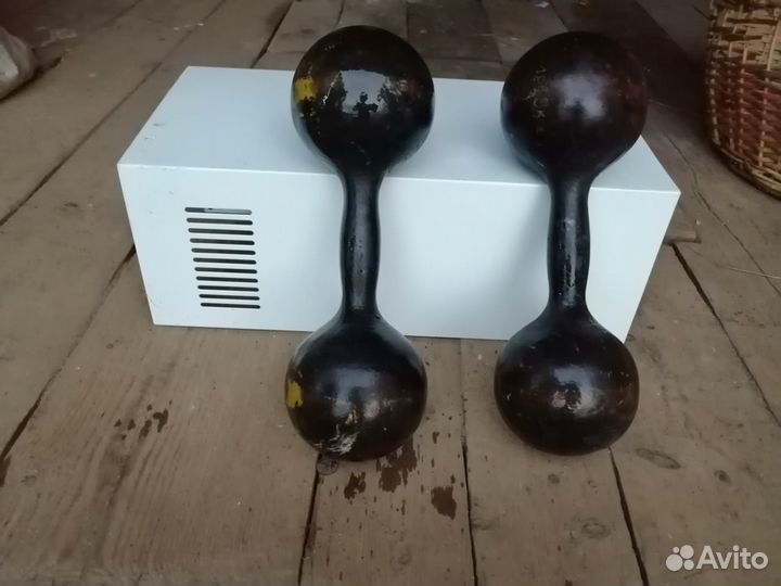 Гантели по 4кг