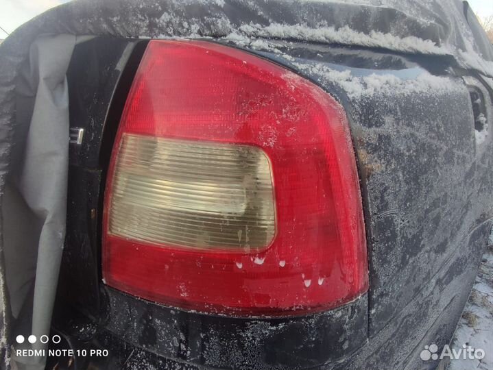 Фара задняя Шкода Октавия А5