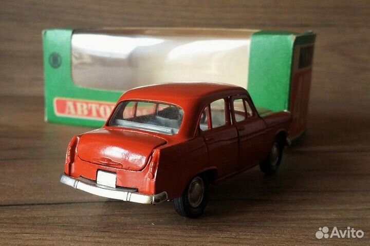 Москвич 403 А7, коробка рисованная,1976 г