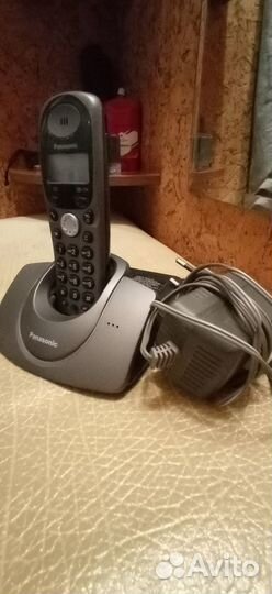 Радиотелефон Panasonic KX-TG1105