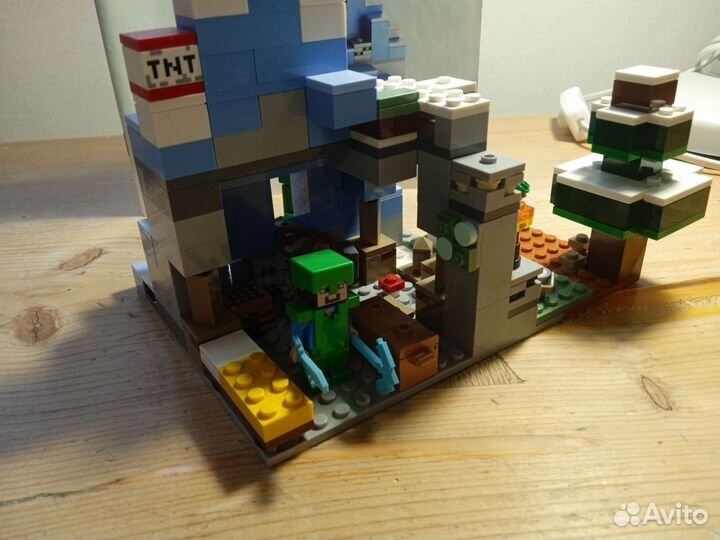 Lego minecraft 21243