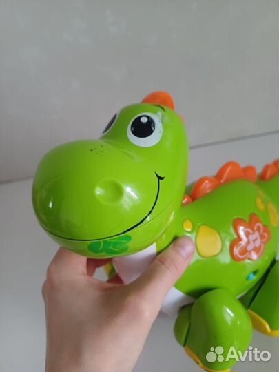 Игрушка динозавр