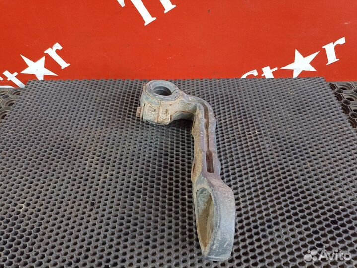 Кронштейн переднего стабилизатора Daf XF106