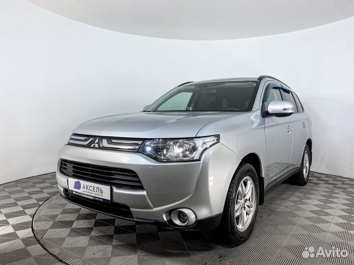 Mitsubishi Outlander 2.0 CVT, 2013, 172 300 км