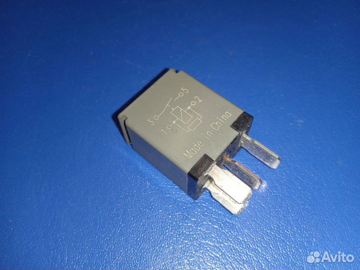 Реле General motors 13500587