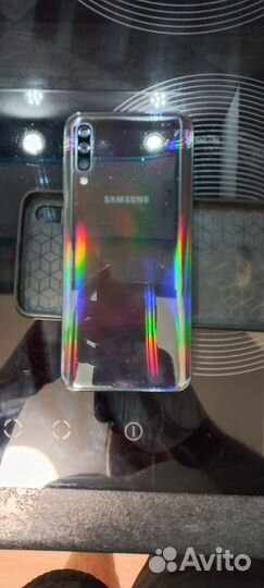 Samsung Galaxy A50, 4/64 ГБ