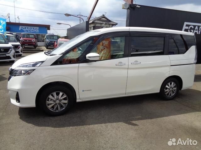 Nissan Serena 2.0 CVT, 2018, 74 400 км