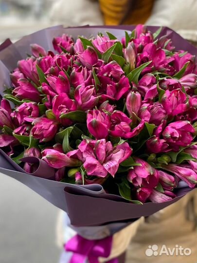 Букты из Альстромерия