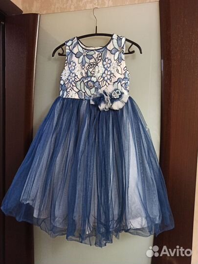 Платье нарядное для девочки