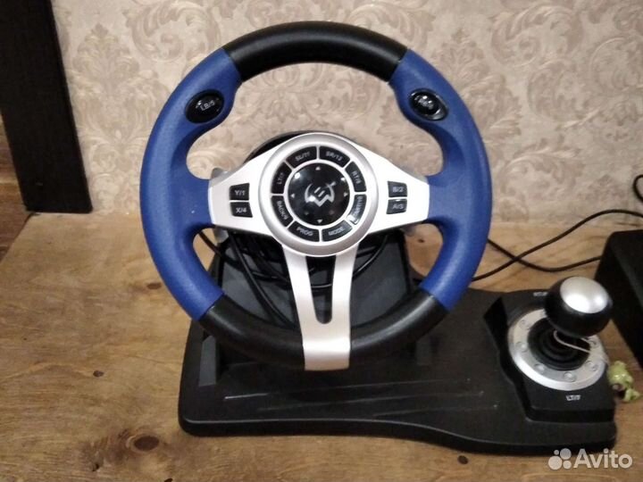 Игровой руль с педалями для пк