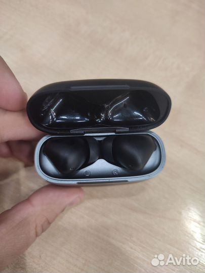 Беспроводные наушники