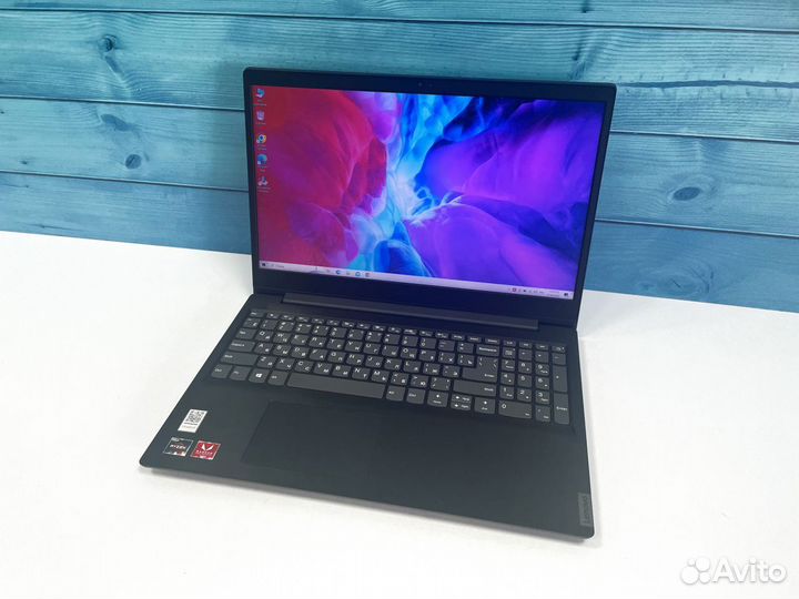 Ноутбук Lenovo на Ryzen / Radeon