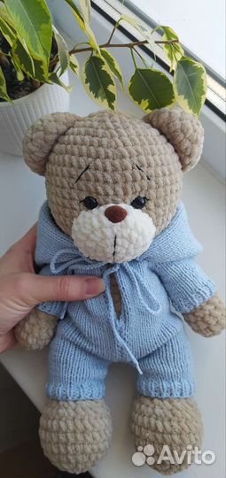 Игрушка вязаный медведь мишка Тедди