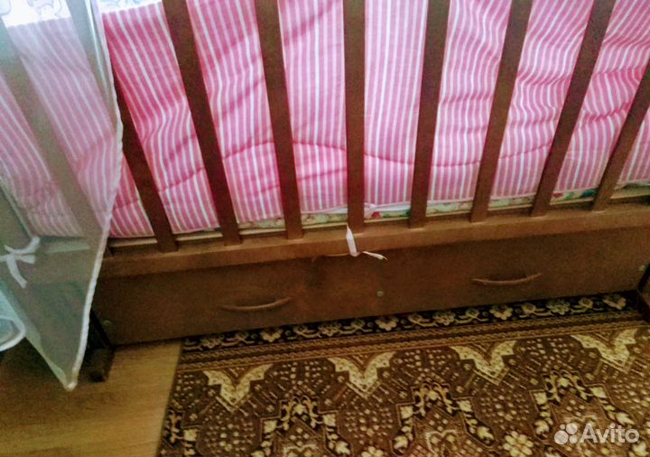 Кроватка - маятник бортики матрас балдахин