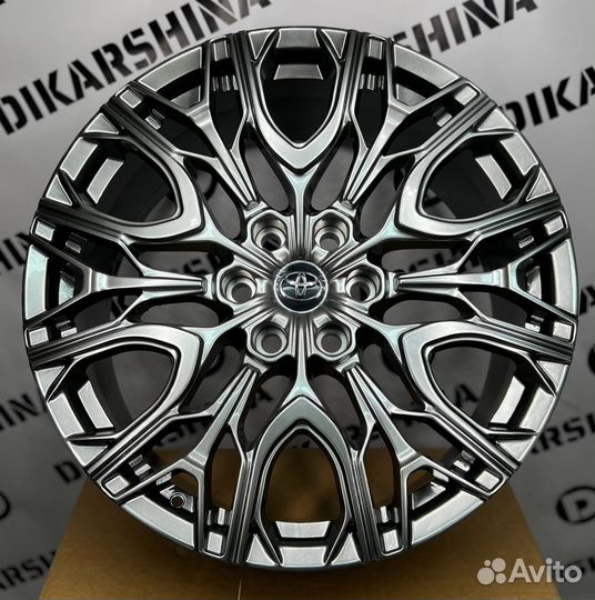 Кованые диски на Toyota Land Cruiser 300 R20