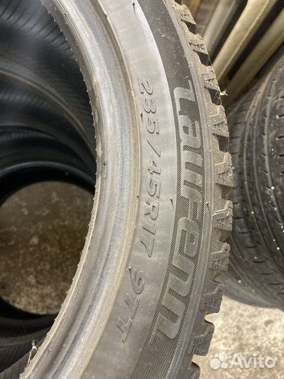 Laufenn I Fit Ice LW 71 235/45 R17 97T