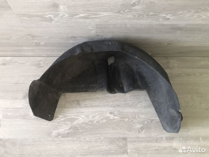 Локер, подкрылок задний правый vw polo 5 hb 2010