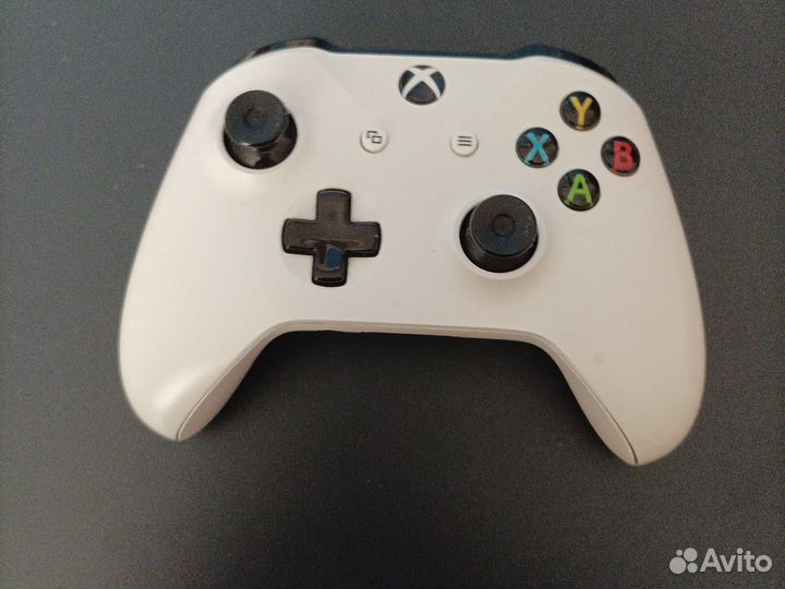 Xbox One s 1tb с играми