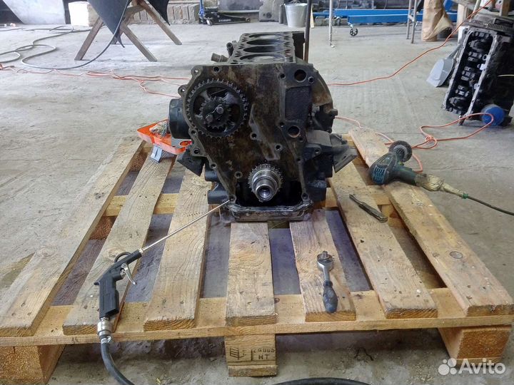 Блок двигателя змз406