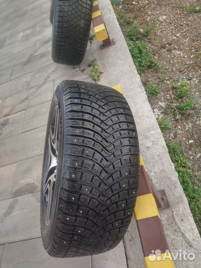 Michelin X-Ice North XIN2 285/50 R20 110Y