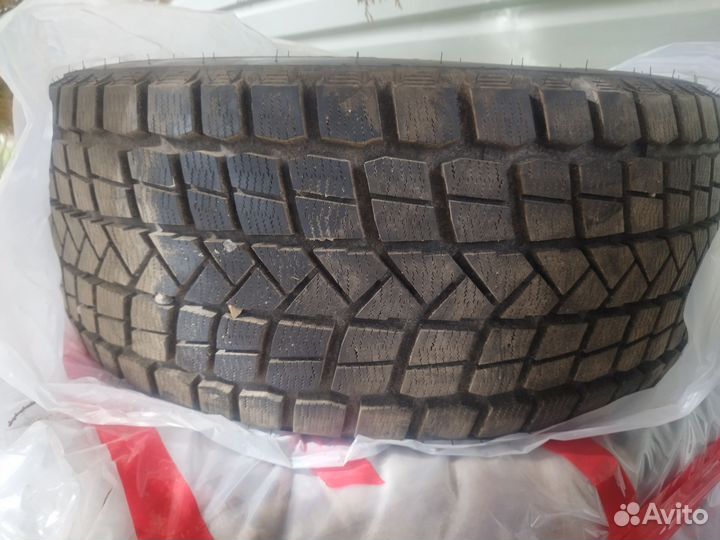 Maxxis SS-01 Presa SUV 275/45 R20