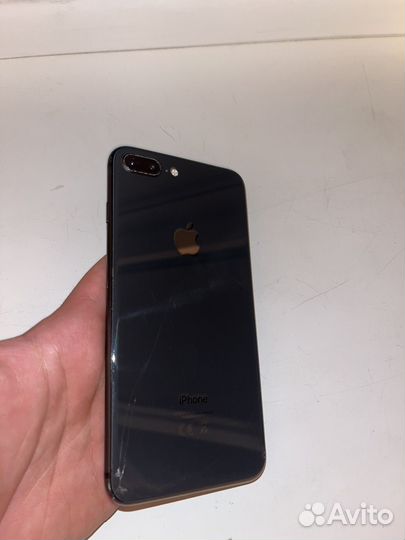 iPhone 8 Plus, 64 ГБ