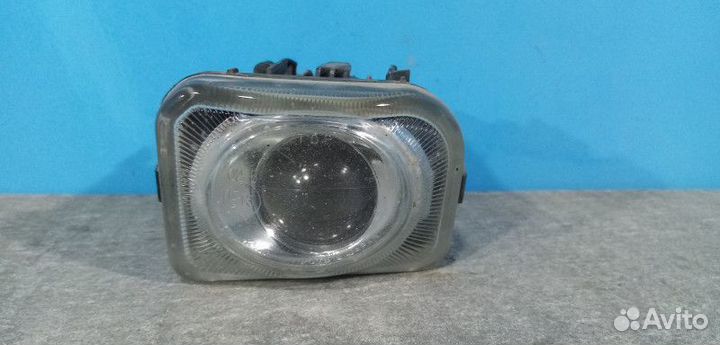 Левая противотуманная фара Subaru Legacy 4