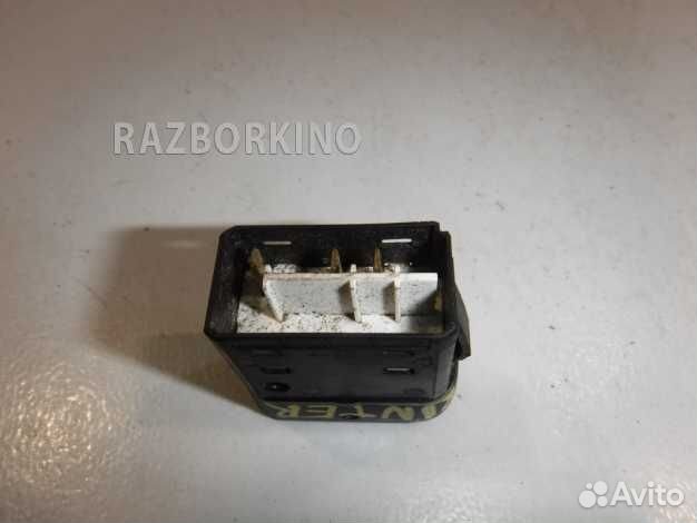 Кнопка корректора фар