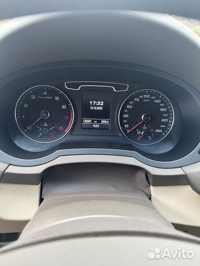 Audi Q3 2.0 AMT, 2012, битый, 120 000 км