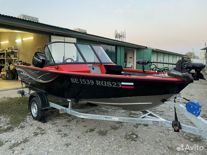 Windboat 4.5 DC Evo fish NEW