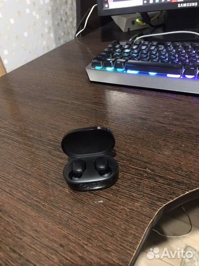 Бесповодные наушники