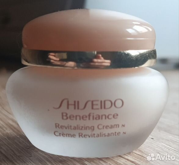 Shiseido крем для лица новый