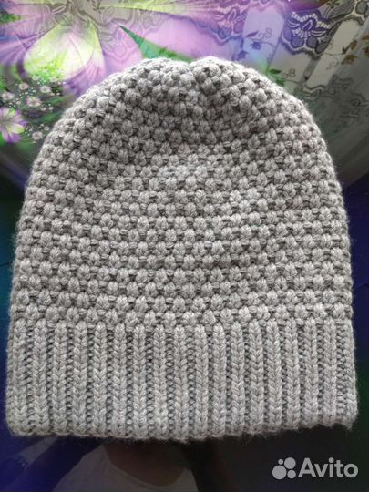 Шапка женская вязаная