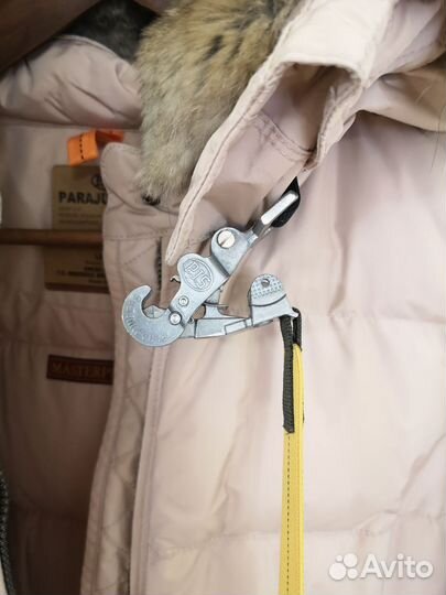 Пуховик женский