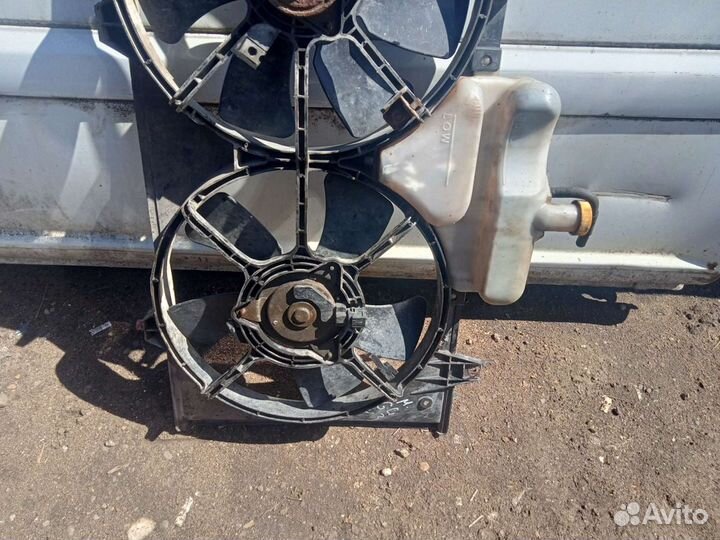 Диффузор с вентиляторами Mazda 6 GG