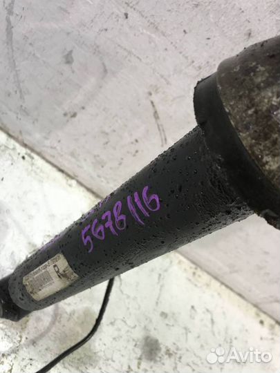 Пневмоамортизатор задний правый