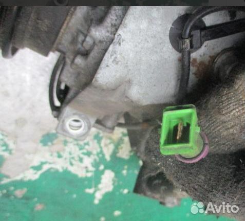 Компрессор кондиционера VW Passat 2.0 8D0260805J
