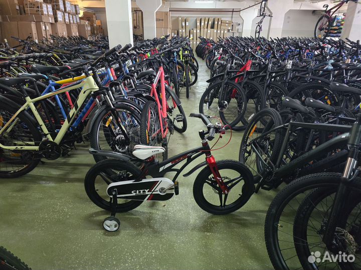 Велосипед 18 магний литые диски
