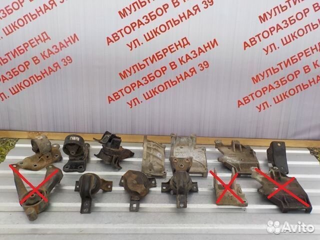 Кронштейн опора двигателя Митсубиси Лансер 9