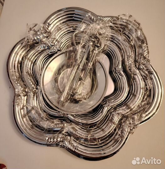 Набор сервировочных подносов Bergner