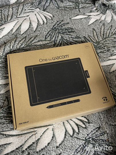 Графический планшет One by Wacom