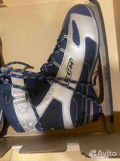 Коньки фигурные CCM