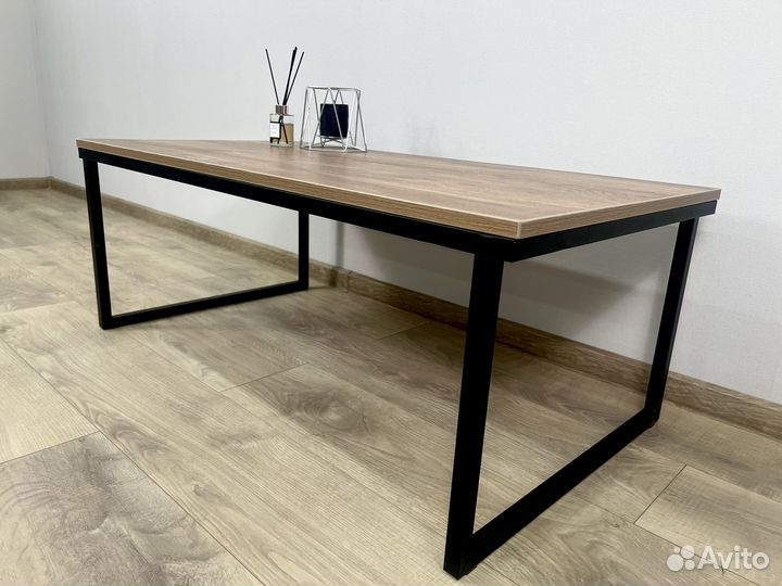 Столик журнальный