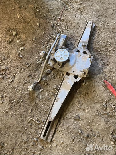 Стеклоподъемник ваз 2114