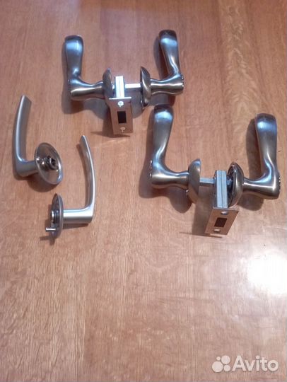 Дверные ручки межкомнатные